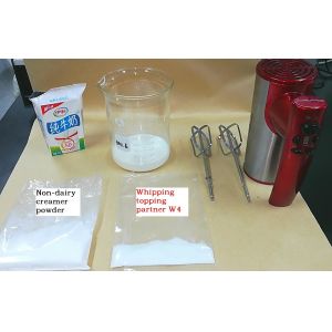 Buy cheap 145 KOH/g Water Soluble Emulsifier PGE140 Low Free Glycerol from wholesalers