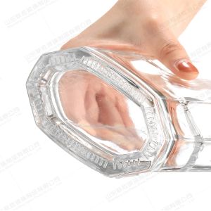 Buy cheap Healthy Lead-free Glass Bottle Custom Size Accepted for Glass Whiskey Decanter 750 Ml from wholesalers