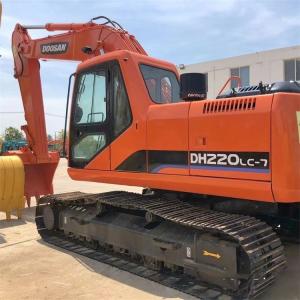 Doosan DH220-7 Backhoe Excavator Used by Skilled Drivers for Engineering