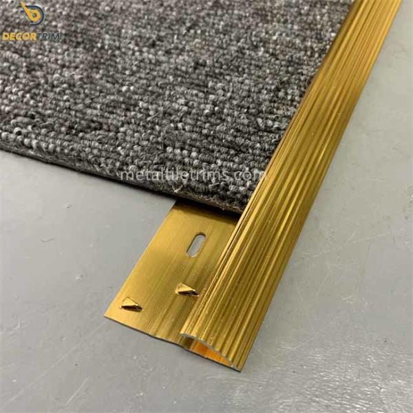 Quality Shiny Gold Carpet Edge Trim , Anodized Carpet To Floor Transition Strip SGS Certified for sale