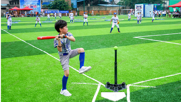 Buy cheap Artificial Football Pitches With M Shape Yarn 50mm Pile Height Quartz Sand Infill from wholesalers