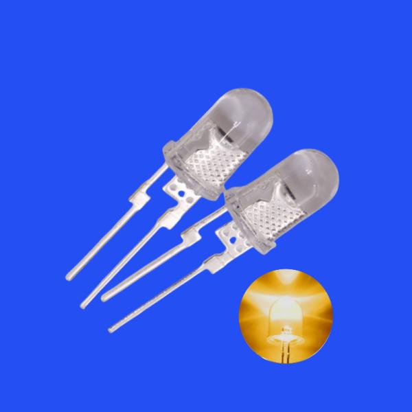 0.5W 5mm Yellow Color 585-595nm Clear Lens Round Head Short Pins With Heat Sink