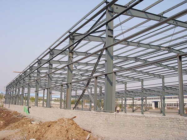 Quality Pre Engineered Metal Building With Welded H Section Steel ISO9001 for sale