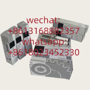 Engine Spark Plugs A2701590600 A2701590700 2701590600 2701590700 SILKFR8E7S For