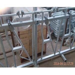 Buy cheap Galvanized Steel Tube Cattle Headlock Feeder Panels Easy To Install And Operate from wholesalers