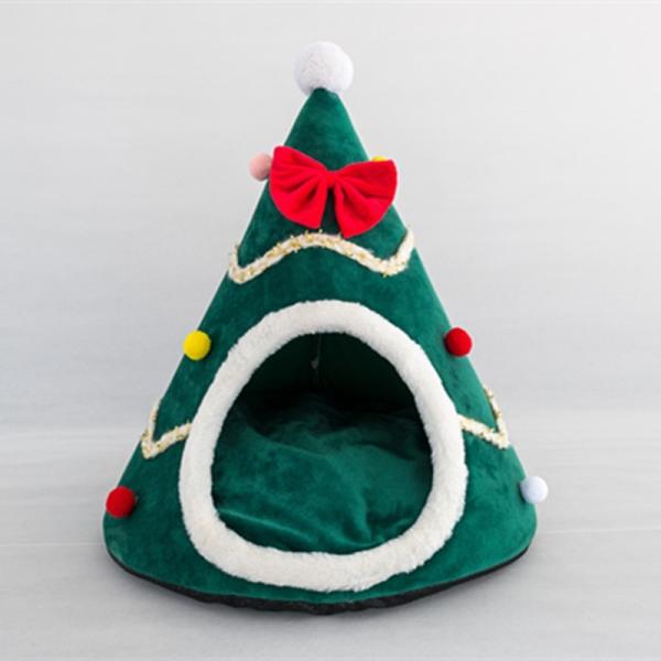 christmas tree dog bed