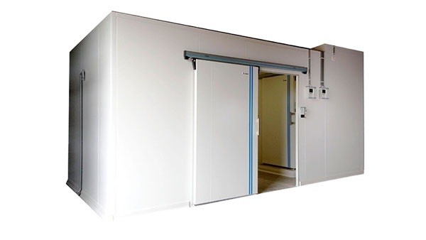 8 Kw Cooling Capacity PU Panel Cold Room for Strawberry Jam and Blueberry Jam 3