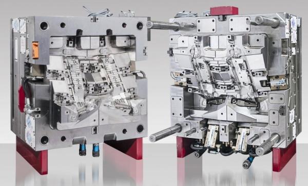 Professional OEM Injection Moulding Die , Complex Precision Plastic Injection