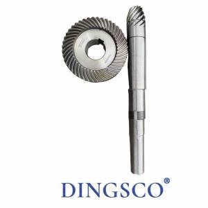 Buy cheap High-Precision Transmission Orthogonal Grinding Gear with ISO 4-6 Grade Accuracy and Steel Material for Extra Long Integral Shaft Gear from wholesalers