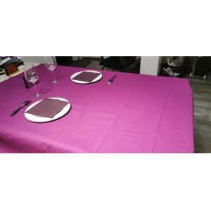 China Luxury 2ply 47gsm-51gsm Airlaid Tablecloth Virgin Wood Pulp on sale
