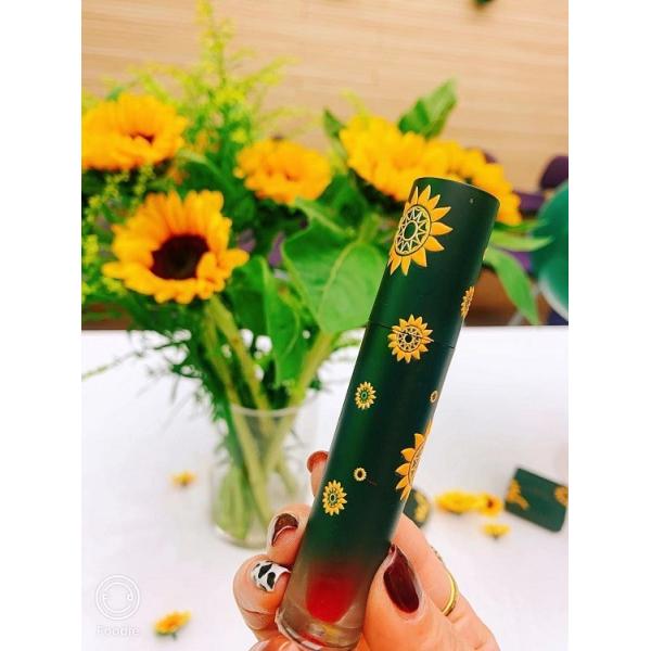 Quality ODM Velvet Matte Shimmer Lip Gloss With Sunflower Seed Oil for sale