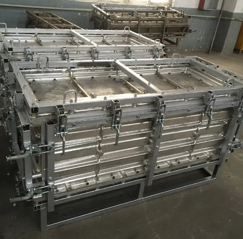 Quality CNC Machining Rotation Moulding 8mm-10mm Thinkness OEM Rotomoulding for sale