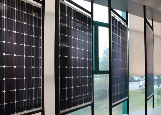 Custom Solar Window Glass , High Transmittance Patterned Tempered Glass