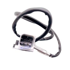 Buy cheap Auto Engine Spare Engine Nitrogen Nox Oxygen Sensor 24V For Benz Truck OEM A0101539628 0101539628 5WK96659C from wholesalers