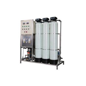 China RO Filtration System Reverse Osmosis Water Treatment Machinery 1000L on sale