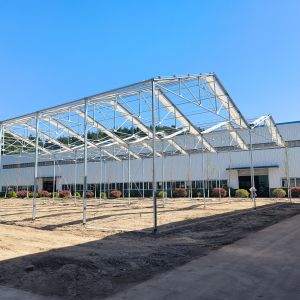 Buy cheap Commercial Large Tunnel Automated Retractable Roof Plastic Film Vegetable Greenhouse from wholesalers