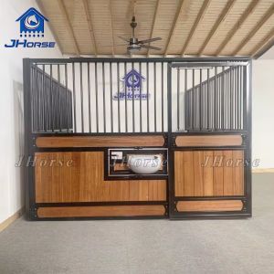Horse Box Stable Door Exterior Mesh Horse Stall Front With Hay Feeder European
