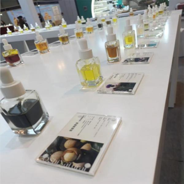 Lux Fragrance Light Yellow Or Colourless Liquid Oil Body Wash Making 0