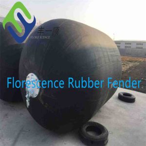 Luxury Large Synthetic Tire Cord Layer Pneumatic Rubber Fenders For Tankers
