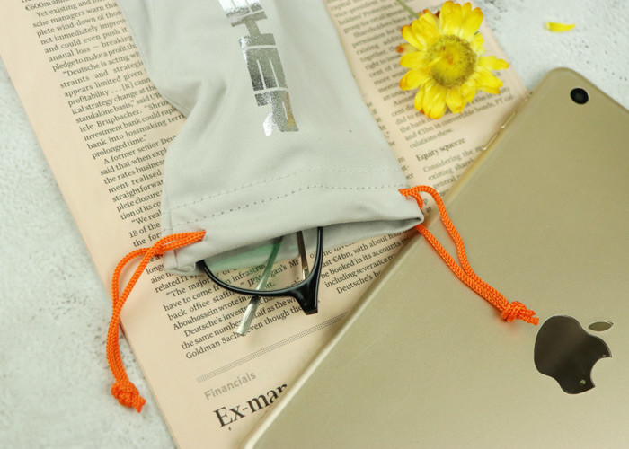 9*18cm / 10*20cm Microfiber Glasses Bag With Drawstring Light Easy To Carry
