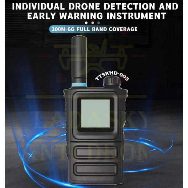 300-6000MHz Handheld Drone Detector Portable UAV Detection With Digital Analog