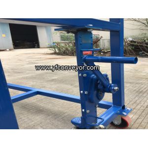 Buy cheap Gravity Telescopic Roller Conveyor for Unloading Containers from wholesalers
