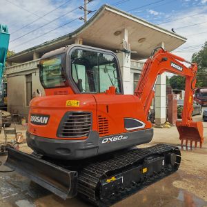 6 Ton Mini Size Used Excavator Used Doosan Dx60 6000KG 0.21m3 Bucket Capacity