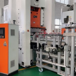 Fully Automatic Easy Taking Aluminium Foil Disposable Food Container Making