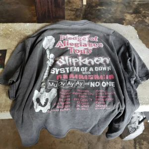 Buy cheap Mei Yue Custom Logo High Quality Loose 220g Cotton Solid Color Acid Wash Heat Transfer Designs Oversized Men's T-Shirts from wholesalers