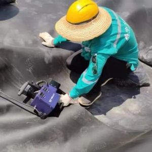 Industrial Double Smooth Surface Geomembrane Welding Machine with CE Certificati