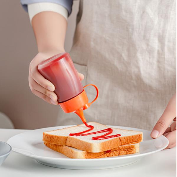 Bulk Plastic Squeeze Bottles Salad Ketchup Sauce 500ml Squeeze Bottle With Flip Top Cap