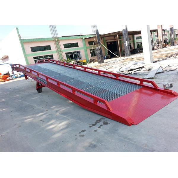 Quality CE Certification Steel Mobile Loading Ramps With 10 Ton Capacity for sale