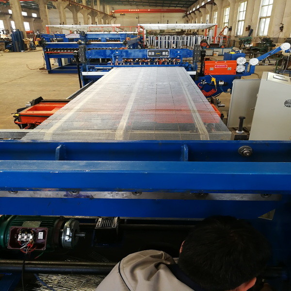 Buy cheap Huayang 1.2m Width Mesh Panel Welding Machine Electrowelded Mesh from wholesalers
