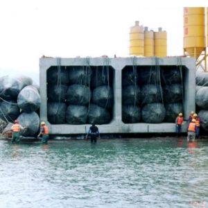 Buy cheap 0.8m*12m Inflatable Marine Rubber Heavy Lifting Airbags from wholesalers