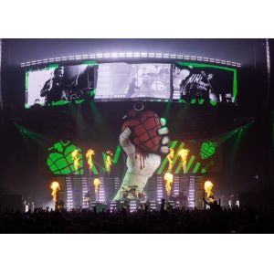 Buy cheap Brightness 5500 RGB LED Monitor with CE/CB/FCC/ISO/RHSO Certification and Display Certification from wholesalers