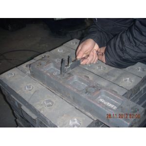 Heat-treatment High Cr Wear-resistant Hammers for Hammer Crushers