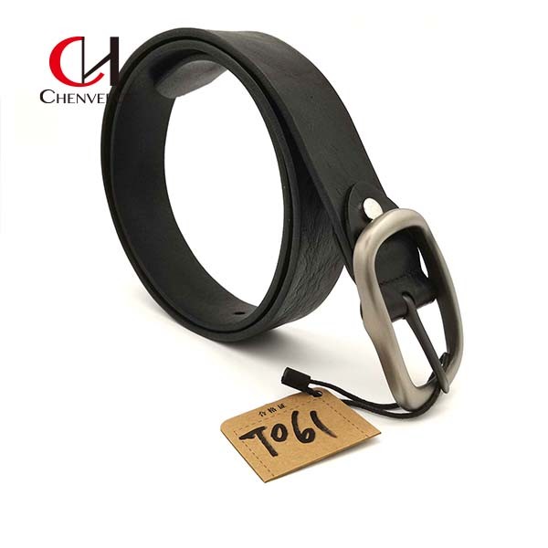 Quality Multiscene Cowhide Genuine Leather Black Belt , Practical Men's Center Bar Belt for sale