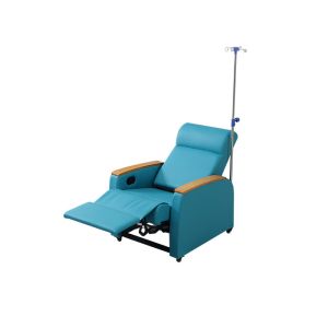 Adjustable Manual Dialysis Recliner Chairs With IV Pole On Casters