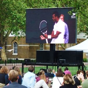 P3.91 SMD Panels Rental LED Display 1000X500 Alumnim And Iron Cabinet