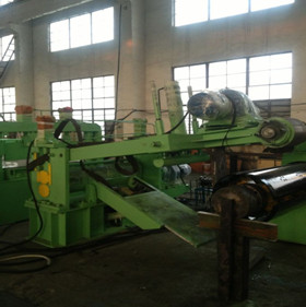 0.3-1.5mm Thick Carbon Steel Slitting Lines Professional Semi - Auto Speed 0-100