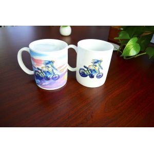 Innovative customized gifts color changing sublimation mugs , heat sensitive mug