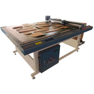 Buy cheap Plastic Board Cutting Machine with All Aluminum Countertops Inkjet Flatbed Pattern Cutter from wholesalers