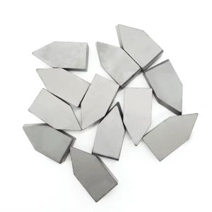 Buy cheap Customizable Size Tungsten Carbide Brazed Tips with Density Range 12.00-14.90 g/cm³ and Hardness Range 86.5-93.6 HRA from wholesalers