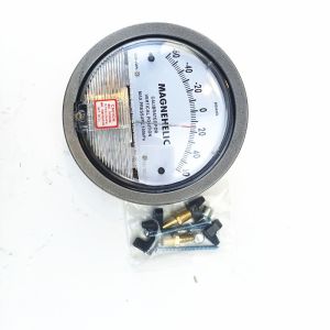 Buy cheap Vertical Magnehelic Differential Pressure Gauge Air Pressure Manometer from wholesalers
