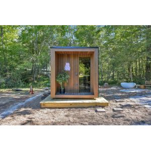 Buy cheap Modern Design Style Sunroom Houses Aluminium Glass House Solarium With Smooth Surface from wholesalers