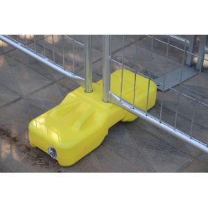 Buy cheap 4mm Hot Dipped Galvanized Wire Australia Temporary Fence 2.1m Height Easy To Move from wholesalers