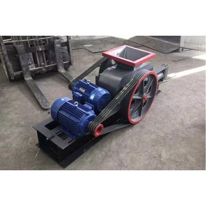 Buy cheap Double Smooth Roller Crusher Coal Limestone Coke Calcium Carbide Clay from wholesalers