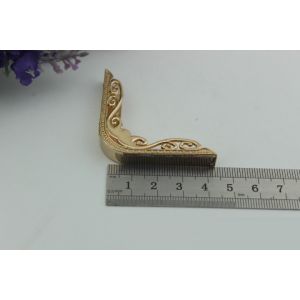Metal handbag hardware light gold zinc alloy right-angle corner protector for