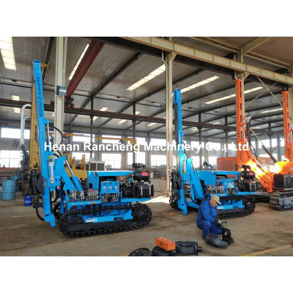 Drill Depth 40-45m Hydraulic DTH Drilling Rig Both Rotary And Hammer Drilling