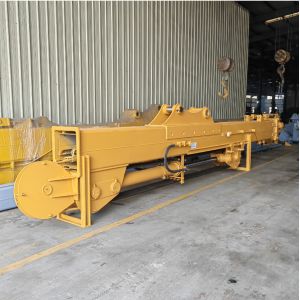 Buy cheap Excavator three-section telescopic arm with clamshell bucket for Liugong939 20m big digging power from wholesalers